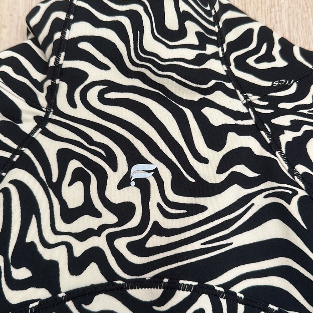 NWOT Fabletics Patterned Zip Up Track Jacket - Picture 10 of 10
